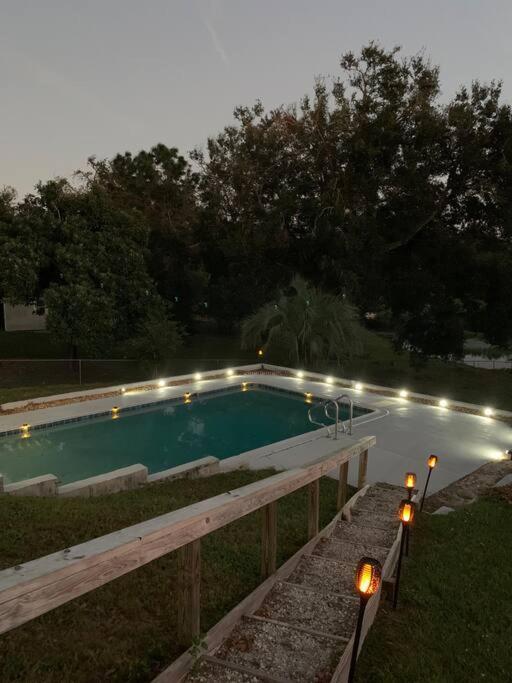 Stylish Lake Home With Huge Pool, Arcade With Ps5,And Theater Just 5 Min From Legoland Winter Haven Luaran gambar