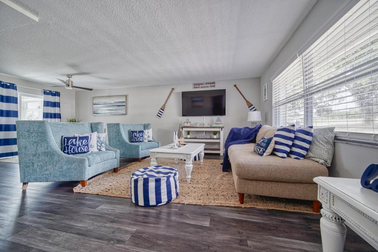 Stylish Lake Home With Huge Pool, Arcade With Ps5,And Theater Just 5 Min From Legoland Winter Haven Luaran gambar