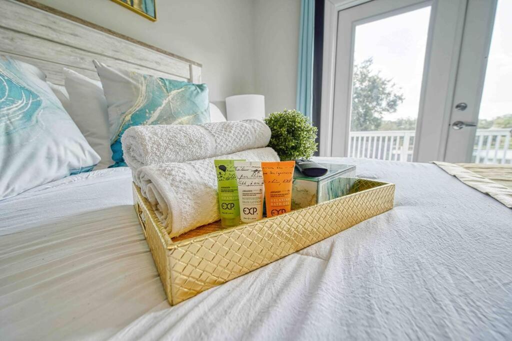 Stylish Lake Home With Huge Pool, Arcade With Ps5,And Theater Just 5 Min From Legoland Winter Haven Luaran gambar